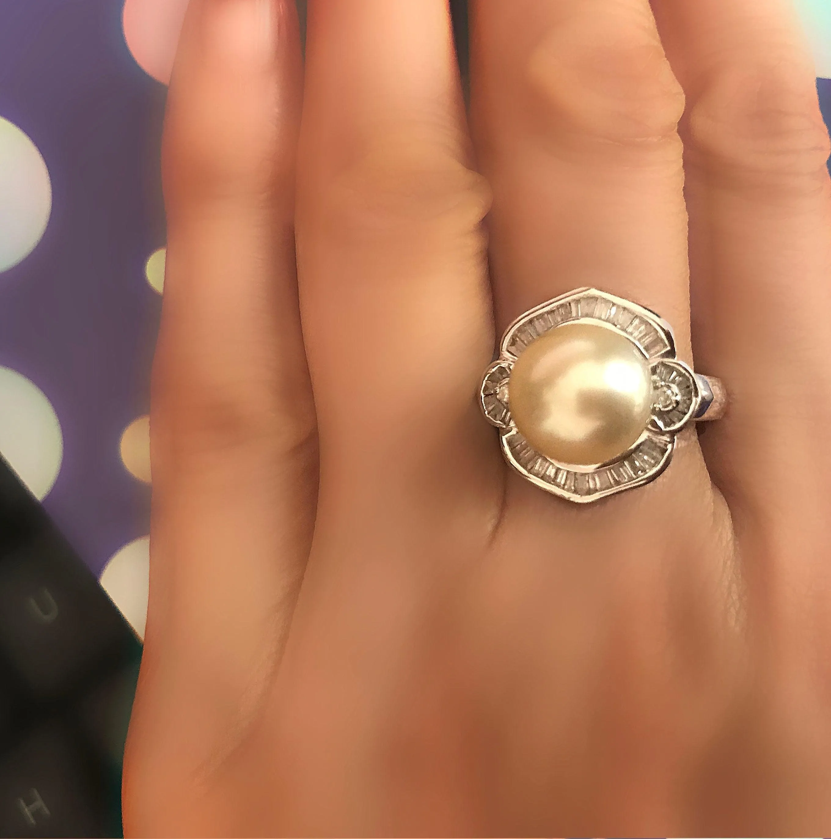 10mm South Sea Pearl and Diamond Ring 18k Gold