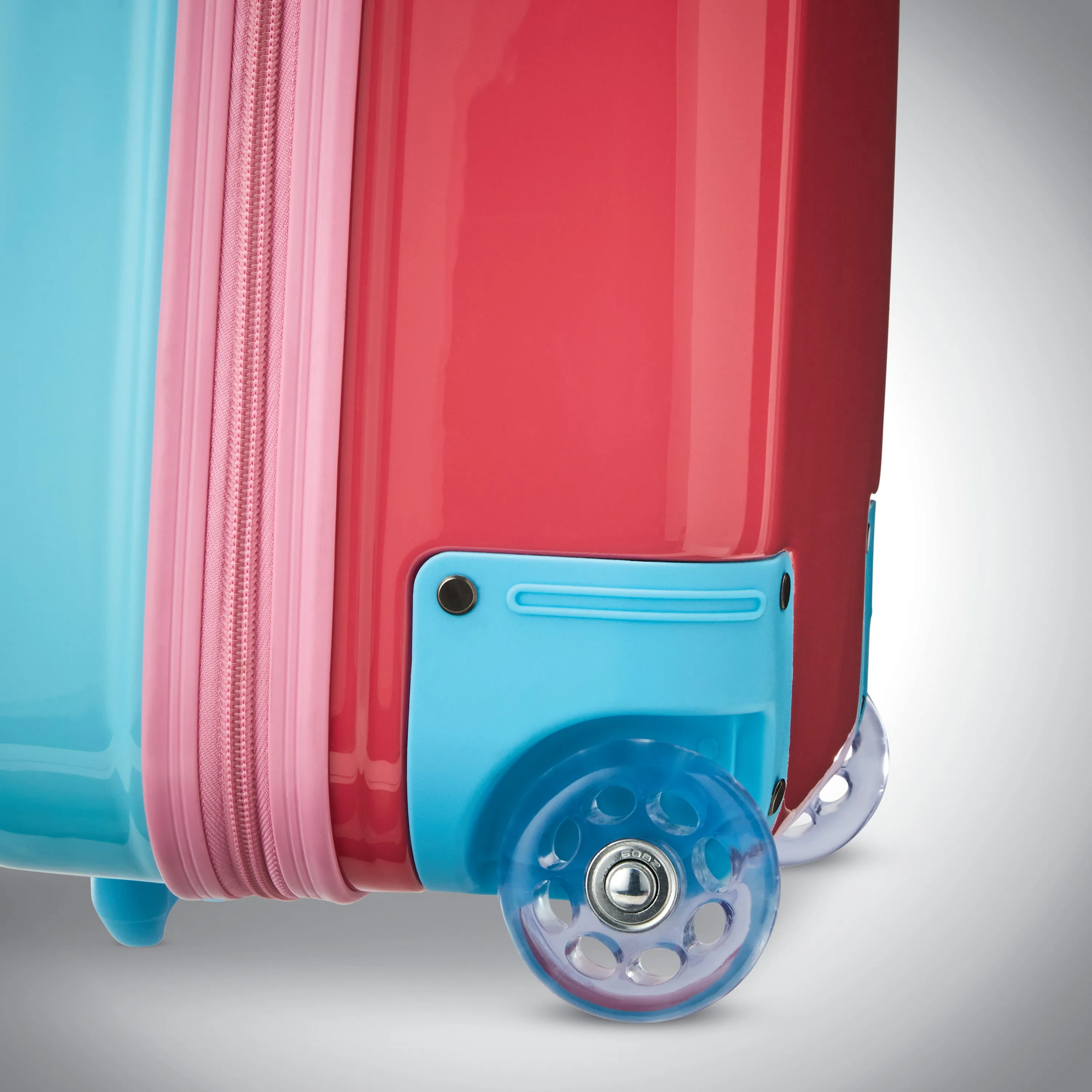 American Tourister Disney Kids' 18" Hardside Upright