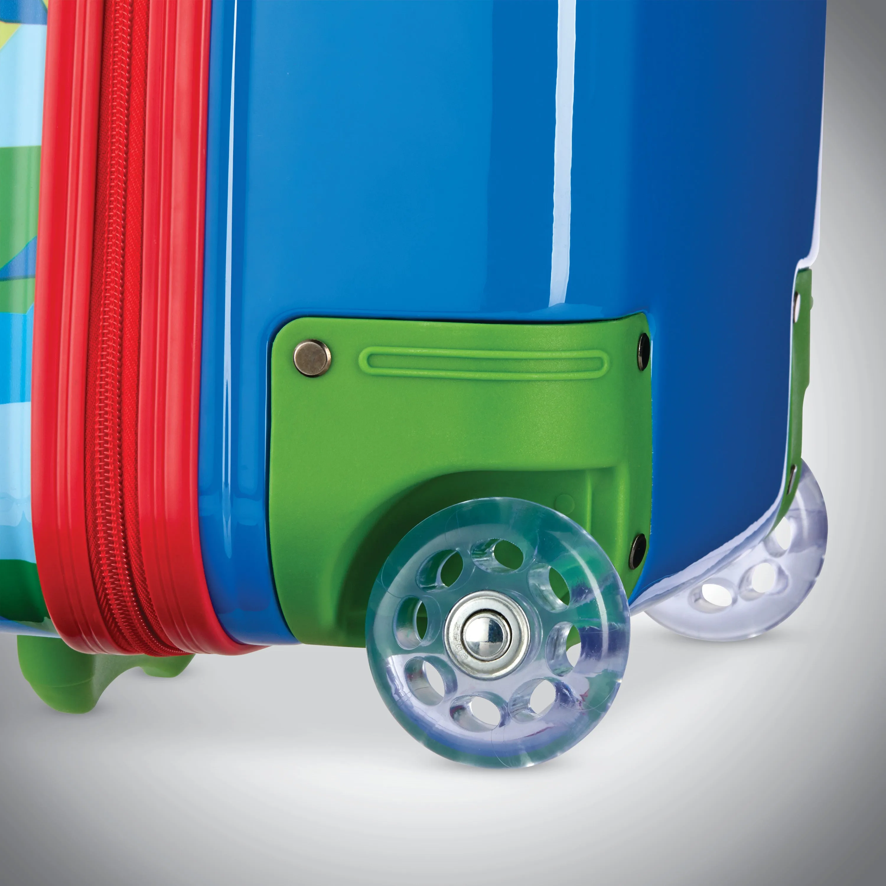 American Tourister Disney Kids' 18" Hardside Upright