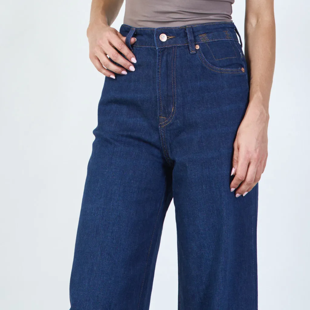 Classic straight-leg denim jeans wholesale