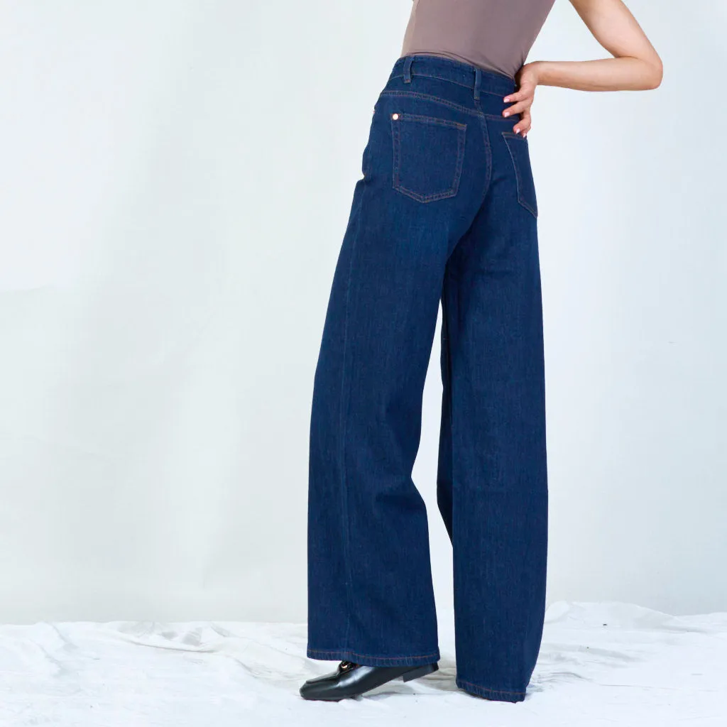 Classic straight-leg denim jeans wholesale
