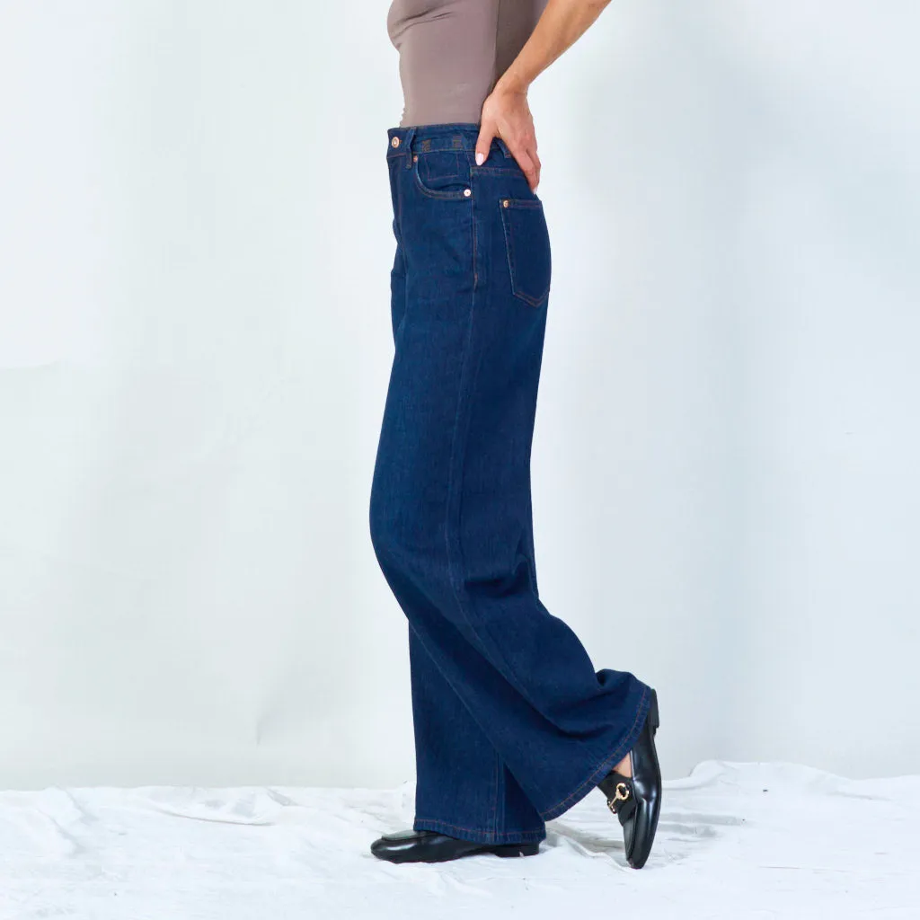 Classic straight-leg denim jeans wholesale