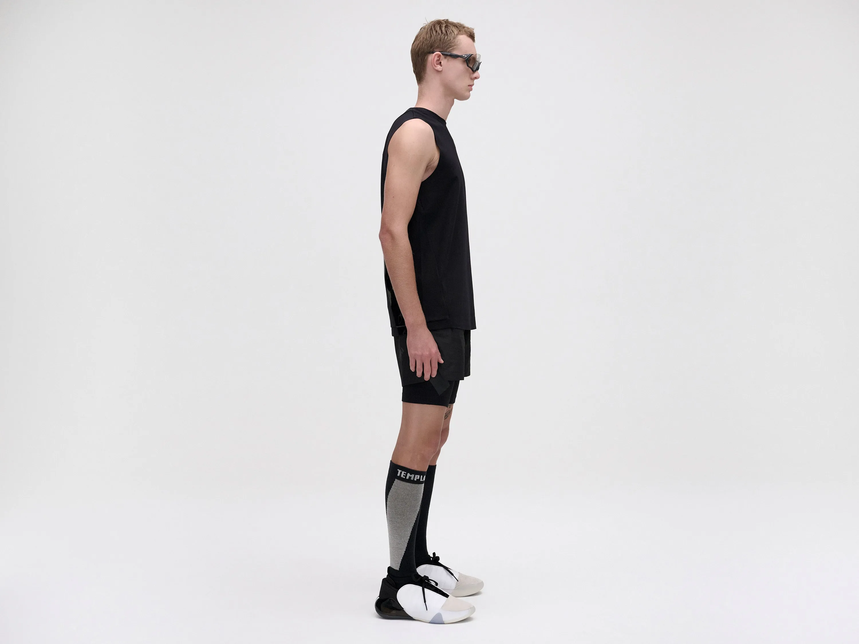 CROSS BACK TANK - BLACK