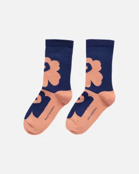 kioski pirtti unikko socks - blush and blue kioski pirtti unikko socks - blush and blue