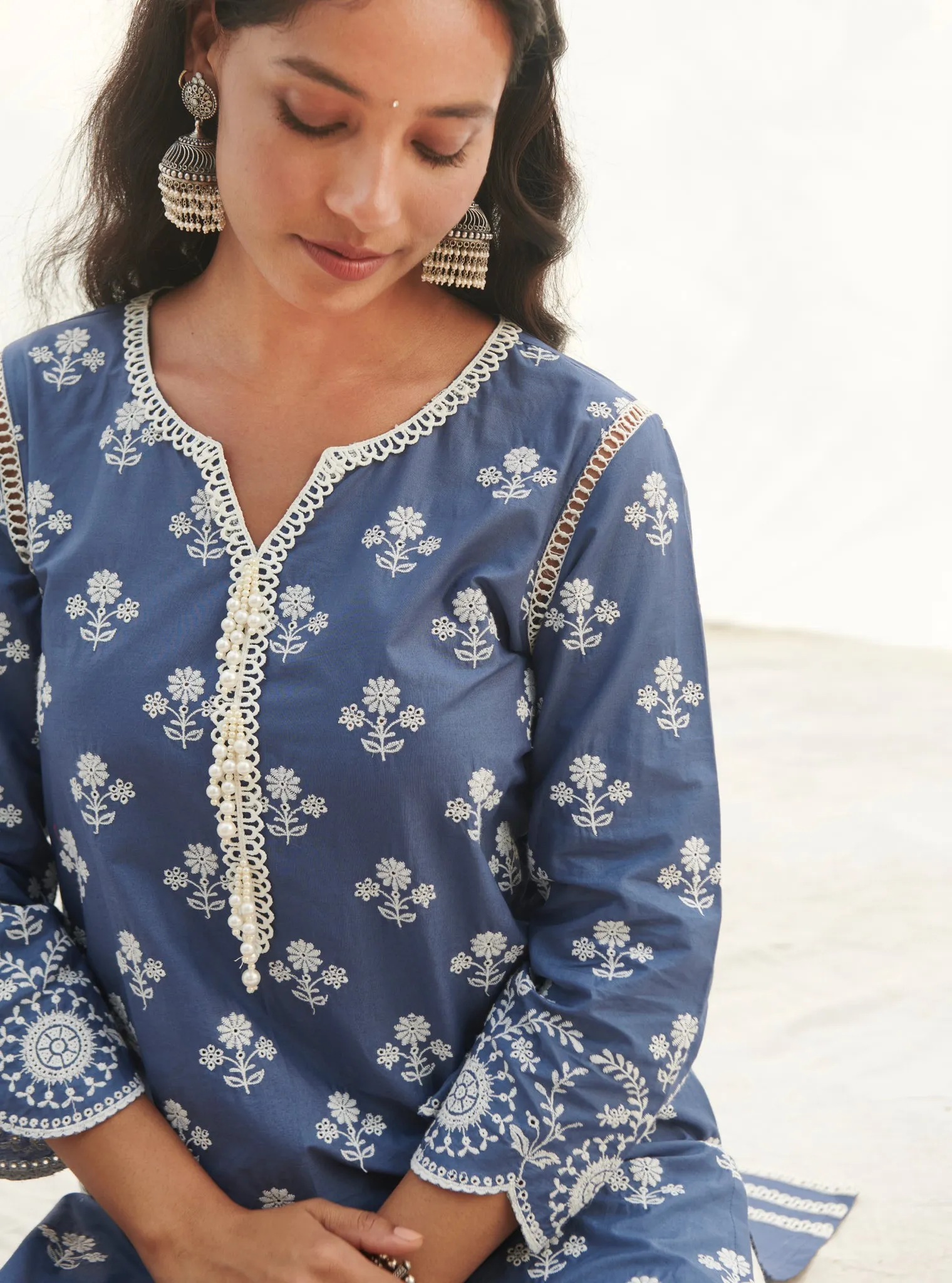 Mulmul Cotton Arpora Navy Kurta With Arpora White Pant