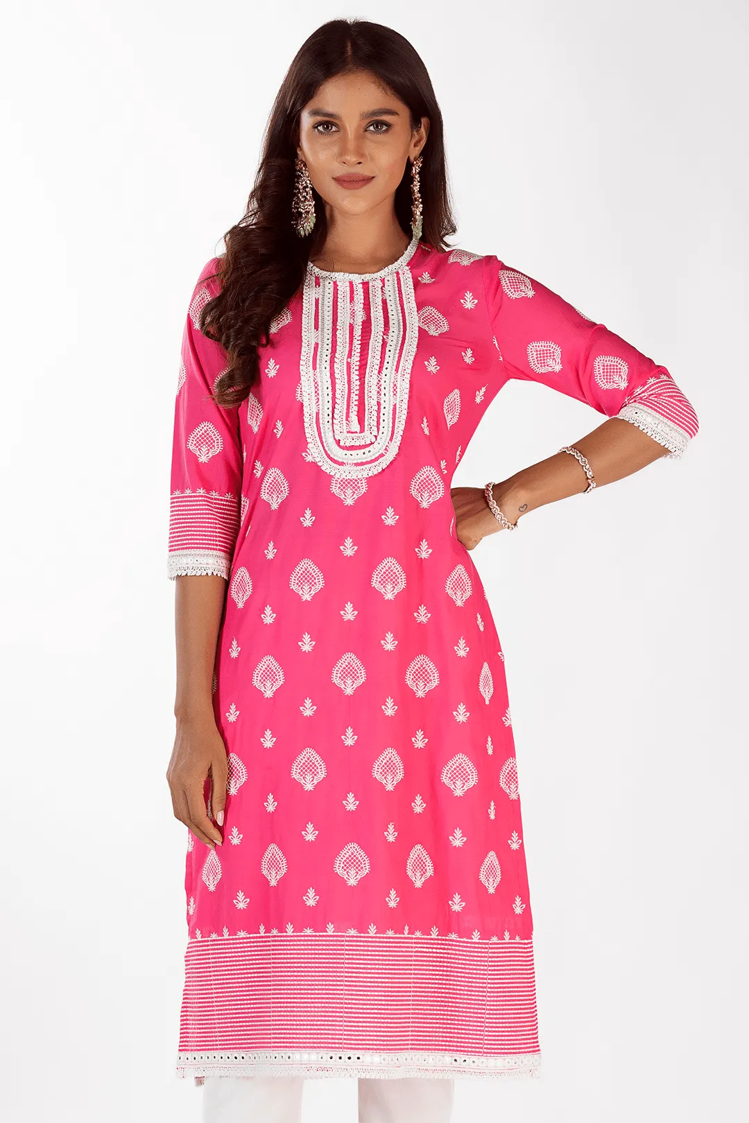 Mulmul Cotton Gene Fuchsia Kurta With Fern Pant White