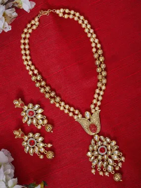 Red Gold-Plated Kundan Studded Handcrafted Jewellery Set Red Gold-Plated Kundan Studded Handcrafted Jewellery Set