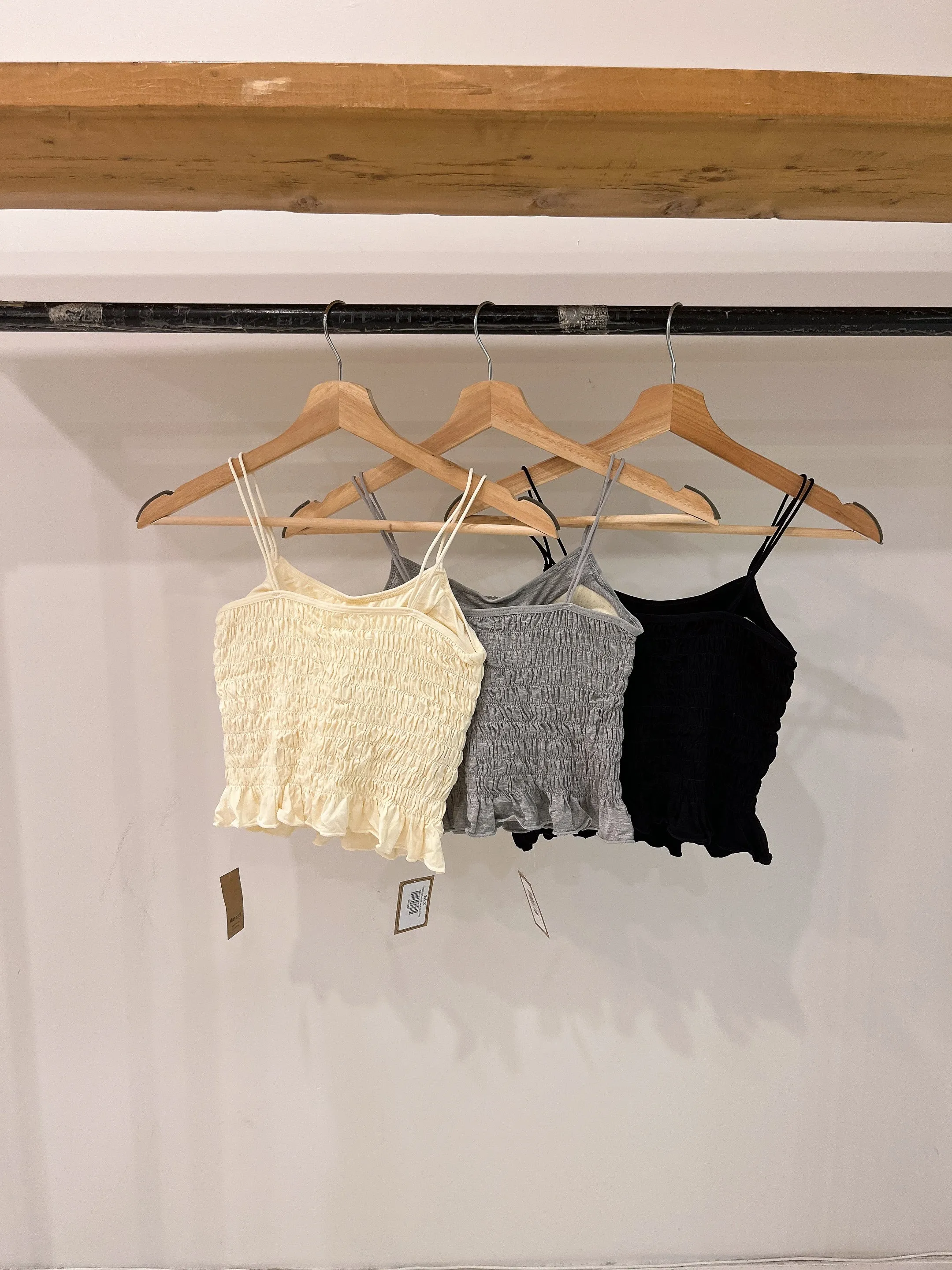 WIKEN Smocked tank top